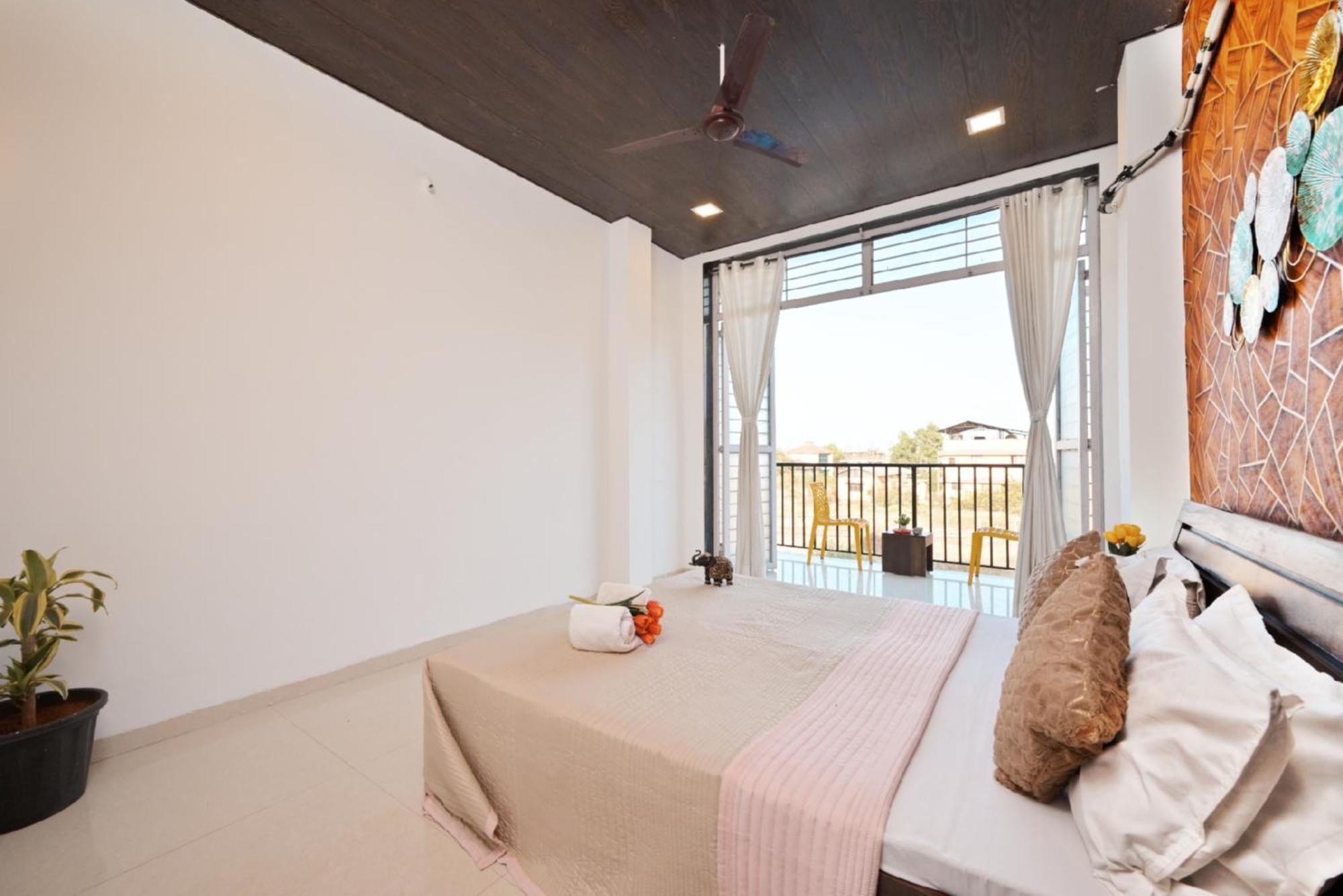 Ll Empyrean Stay Ll 4Bhk Ll Ac Ll Pool Ll Mystical Stone Villa Ll Lonavla Zewnętrze zdjęcie